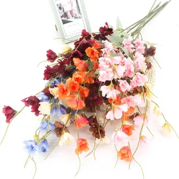 4 kahvlid Delphinium Kunstlik Silk Flower Pulmapidu Kaunistamiseks Lilli