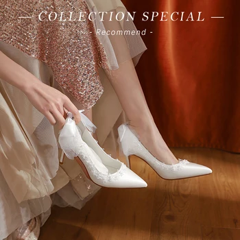 Kevadel uus valge siid kõrge stiletto-kanna pikad varba all-võistluse ühe kingad daamid pearl vibu pidulik kleit, pruudi pulmas kingad